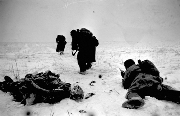 Soldados soviéticos en la estepa rusa, 1943.